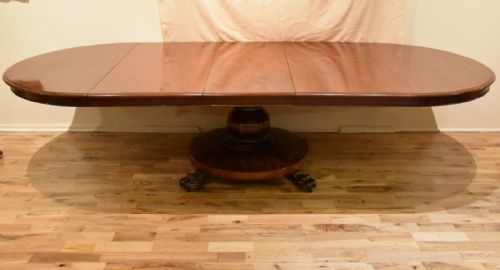 a stunning large william iv mahogany central pillar dining table - CATEGORY: ANTIQUE TABLES - DATED 19TH CENTURY