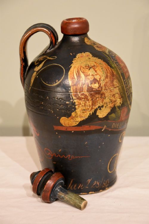 AN ATTRACTIVE PAINTED WINE BARREL - ADDITIONAL PHOTO 4