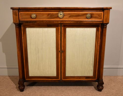 side cabinet fine regency period mahogany - CATEGORY: ANTIQUE CABINETS - DATED 19TH CENTURY