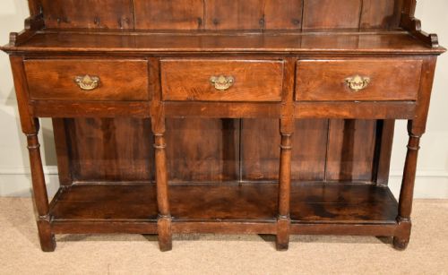 OAK DRESSER WITH THREE DRAWERS FROM 19TH CENTURY - ADDITIONAL PHOTO 1