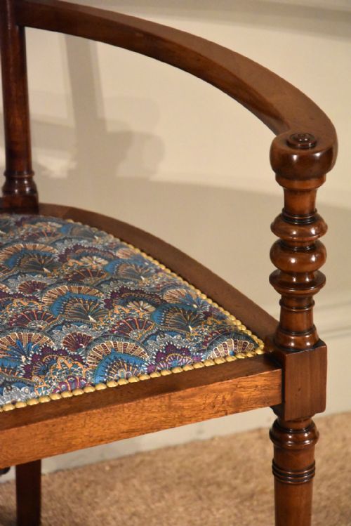 ELEGANT LIBERTY STAMPED ARMCHAIR C1900 - ADDITIONAL PHOTO 3