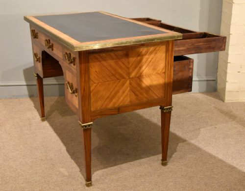 LOUIS XVI KNEEHOLE WRITING TABLE IN TULIPWOOD - ADDITIONAL PHOTO 6