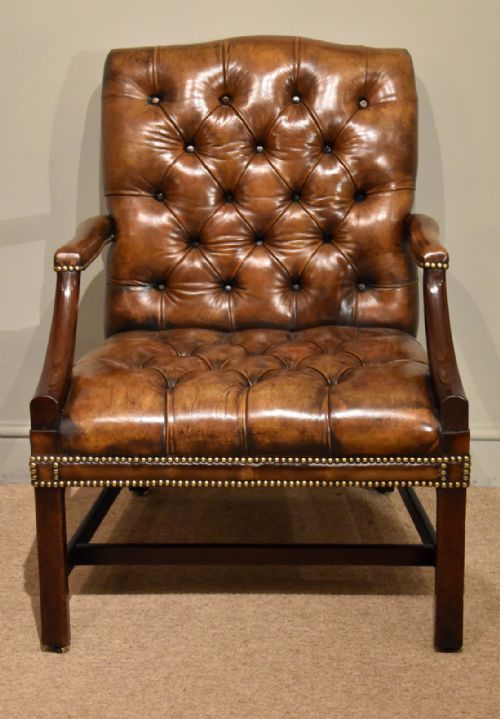 GEORGE III GAINSBOROUGH ARMCHAIR - ADDITIONAL PHOTO 1