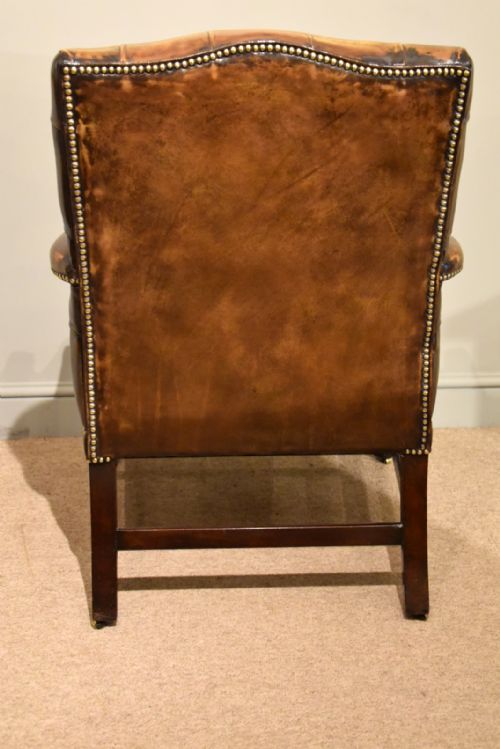 GEORGE III GAINSBOROUGH ARMCHAIR - ADDITIONAL PHOTO 4