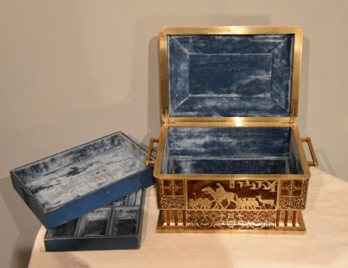 AMBROYNA SEWING BOX BEAUTIFULLY DECORATED IN BRASS - ADDITIONAL PHOTO 8
