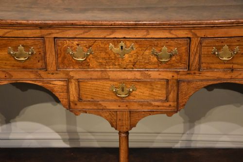 GEORGE III OAK POTBOARD DRESSER BASE - ADDITIONAL PHOTO 3
