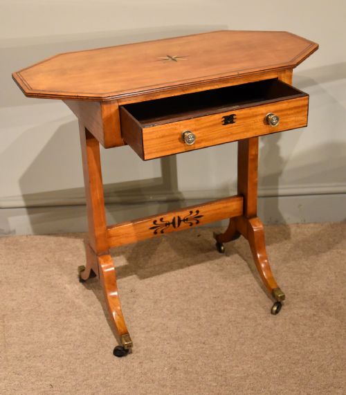 DUTCH SATINWOOD OCCASIONAL SIDE TABLE - ADDITIONAL PHOTO 2
