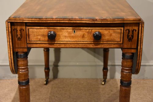 PEMBROKE TABLE GEORGE III MAHOGANY AND COROMANDEL - ADDITIONAL PHOTO 1