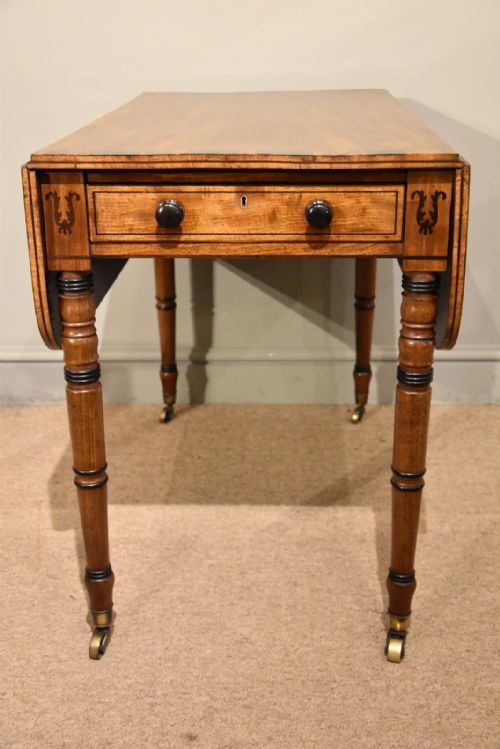 PEMBROKE TABLE GEORGE III MAHOGANY AND COROMANDEL - ADDITIONAL PHOTO 2
