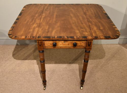 PEMBROKE TABLE GEORGE III MAHOGANY AND COROMANDEL - ADDITIONAL PHOTO 3