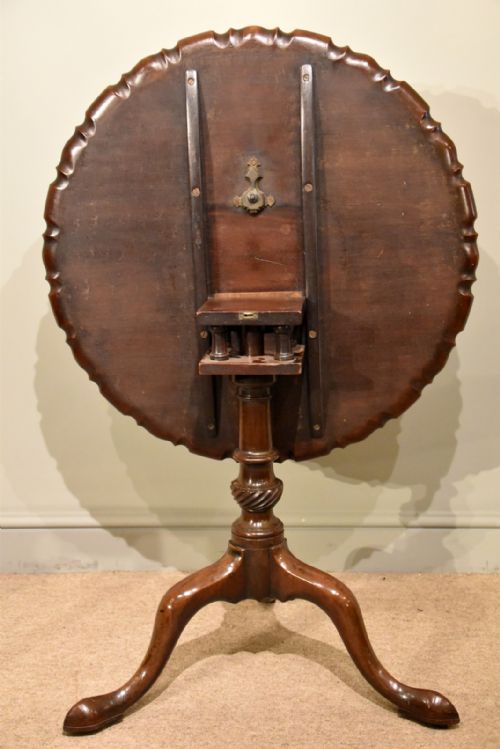 19TH CENTURY PIE CRUST TURNING TABLE - ADDITIONAL PHOTO 5