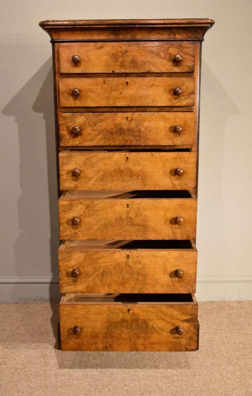 WELLINGTON CHEST STAMPED EDWARDS AND ROBERTS - ADDITIONAL PHOTO 1