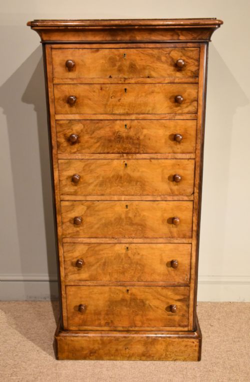 WELLINGTON CHEST STAMPED EDWARDS AND ROBERTS - ADDITIONAL PHOTO 3