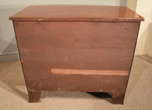 REGENCY PERIOD MAHOGANY BOW FRONTED CHEST OF DRAWERS - ADDITIONAL PHOTO 7