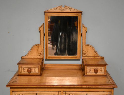 VICTORIAN PINE PAINTED DRESSING CHEST OF DRAWERS - ADDITIONAL PHOTO 1