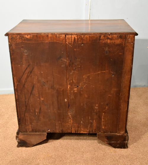 GEORGE III SMALL CHEST OF DRAWERS - ADDITIONAL PHOTO 6
