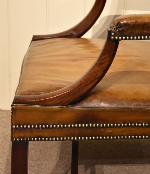 GEORGE III MAHOGANY GAINSBOROUGH LIBRARY CHAIR - ADDITIONAL PHOTO 4