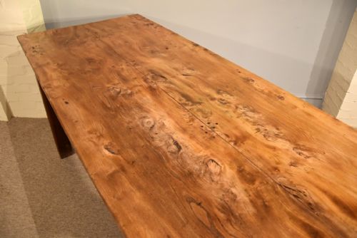 A LARGE FRENCH FARMHOUSE TABLE - ADDITIONAL PHOTO 3