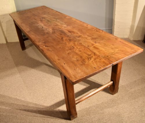 A LARGE FRENCH FARMHOUSE TABLE - ADDITIONAL PHOTO 6