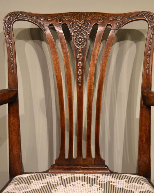 GEORGE III WALNUT ELBOW ARMCHAIR - ADDITIONAL PHOTO 1