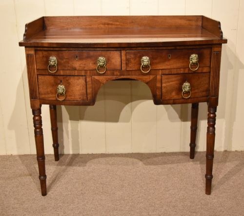 mahogany dressing table regency period - CATEGORY: ANTIQUE DRESSING TABLES - DATED 19TH CENTURY