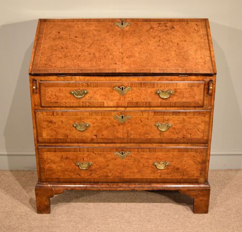 george i burr elm and walnut bureau - CATEGORY: ANTIQUE BUREAU - DATED 18TH CENTURY