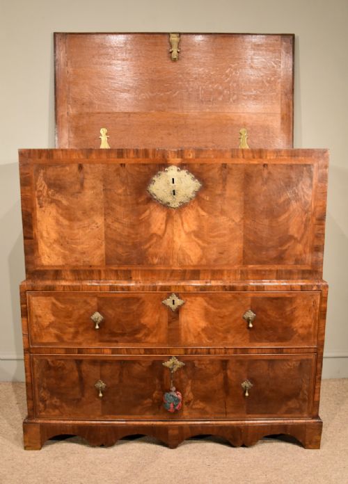 WILLIAM AND MARY WALNUT CHEST 17TH CENTURY - ADDITIONAL PHOTO 1