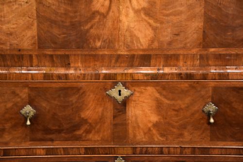 WILLIAM AND MARY WALNUT CHEST 17TH CENTURY - ADDITIONAL PHOTO 2