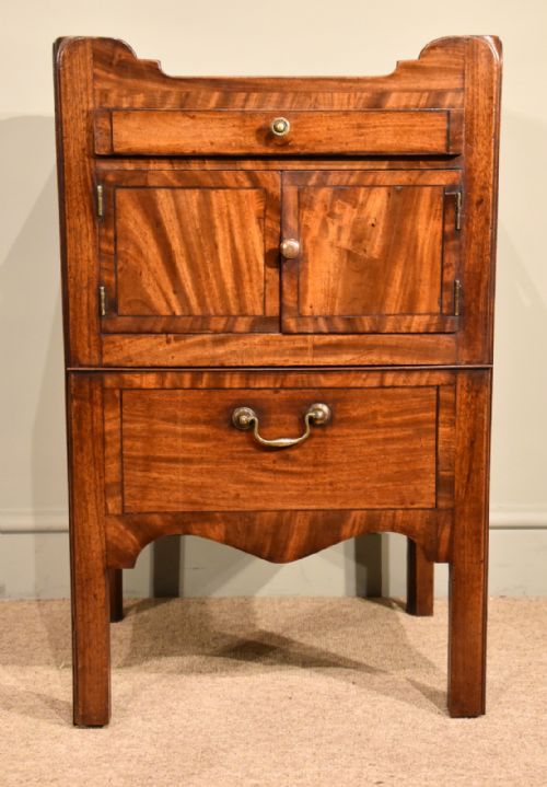 GEORGE III BEDSIDE CABINET TABLE COMMODE - ADDITIONAL PHOTO 1