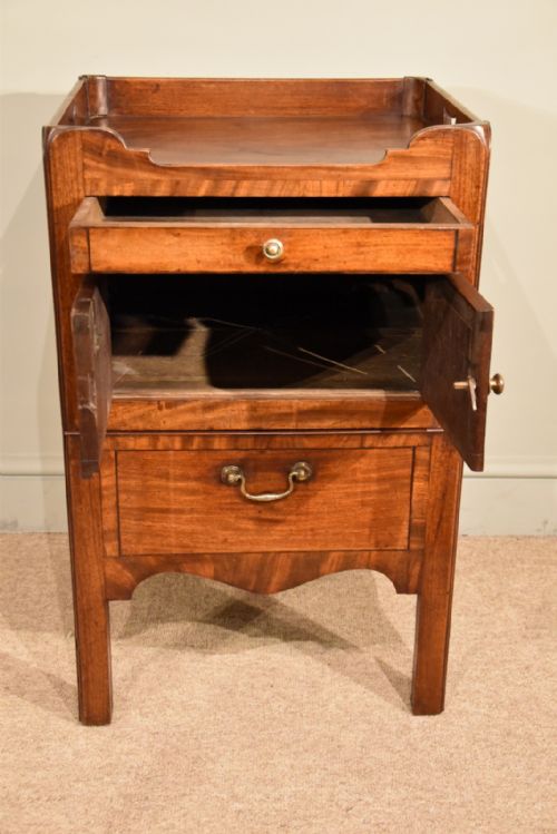GEORGE III BEDSIDE CABINET TABLE COMMODE - ADDITIONAL PHOTO 3