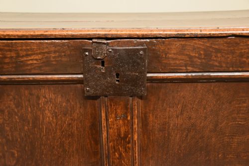 WEST COUNTRY 17TH CENTURY OAK COFFER - ADDITIONAL PHOTO 4