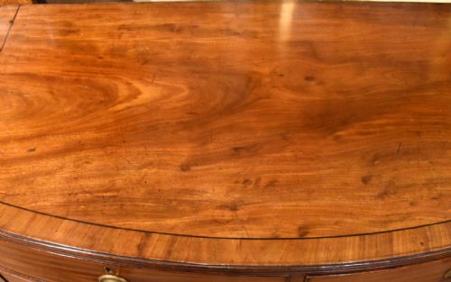 GEORGE III MAHOGANY BOW FRONTED CHEST OF DRAWERS - ADDITIONAL PHOTO 4