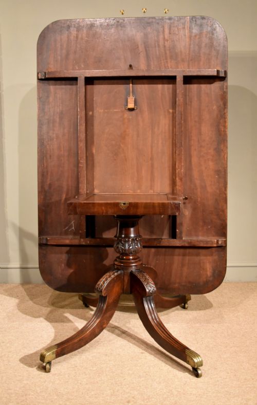 REGENCY MAHOGANY BREAKFAST TABLE - ADDITIONAL PHOTO 3