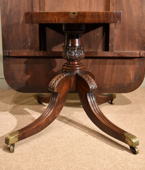 REGENCY MAHOGANY BREAKFAST TABLE - ADDITIONAL PHOTO 4