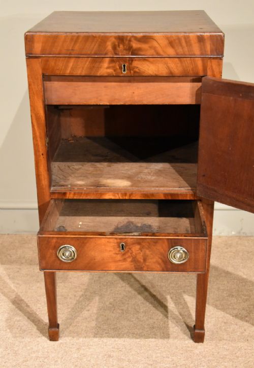18TH CENTURY GENTLEMAN'S NIGHT STAND BEDSIDE TABLECOMMODE - ADDITIONAL PHOTO 4
