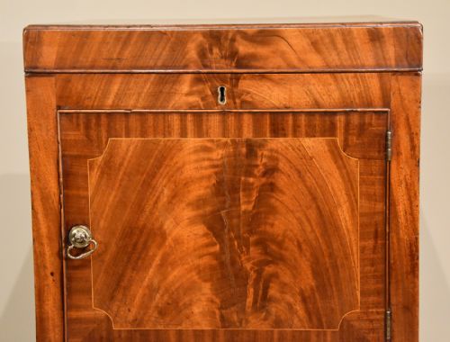 18TH CENTURY GENTLEMAN'S NIGHT STAND BEDSIDE TABLECOMMODE - ADDITIONAL PHOTO 7