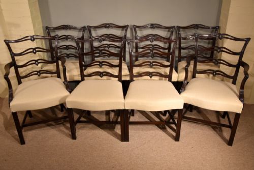 set of eight dining chairs chippendale style - CATEGORY: ANTIQUE CHAIRS - DATED 1920
