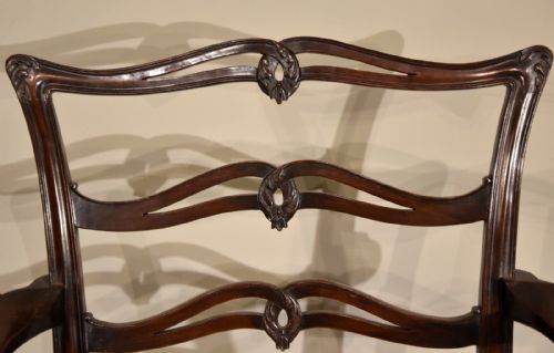 SET OF EIGHT DINING CHAIRS CHIPPENDALE STYLE - ADDITIONAL PHOTO 3