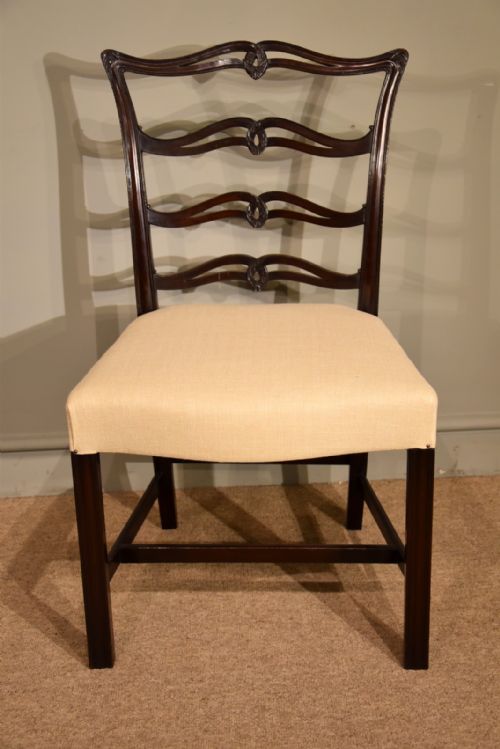 SET OF EIGHT DINING CHAIRS CHIPPENDALE STYLE - ADDITIONAL PHOTO 5