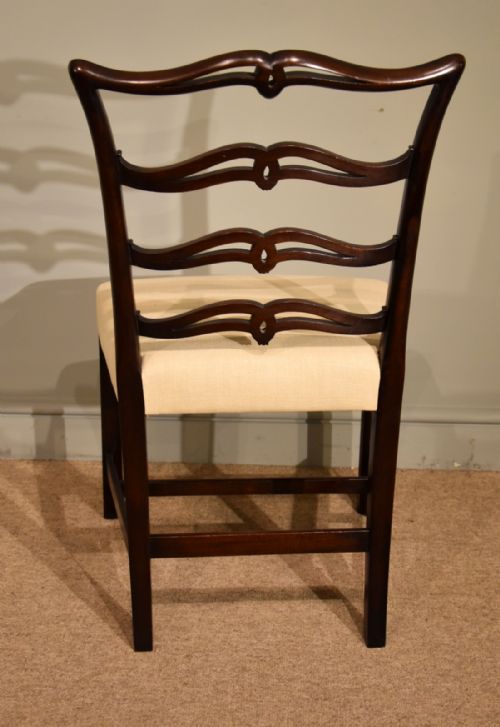 SET OF EIGHT DINING CHAIRS CHIPPENDALE STYLE - ADDITIONAL PHOTO 7