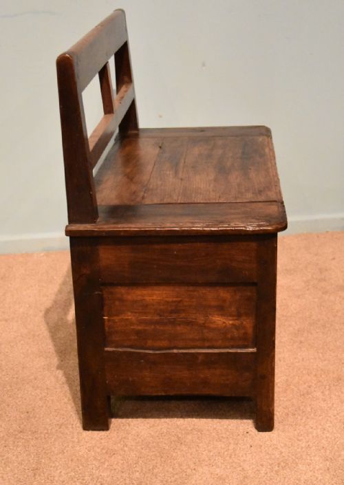 FRENCH CHESTNUT BENCH WITH LID - ADDITIONAL PHOTO 3