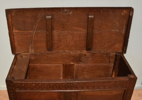 17TH CENTURY OAK CARVED COFFER - ADDITIONAL PHOTO 1