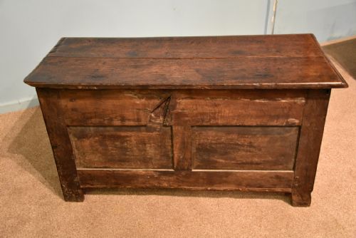 18TH CENTURY SMALL OAK COFFER - ADDITIONAL PHOTO 5