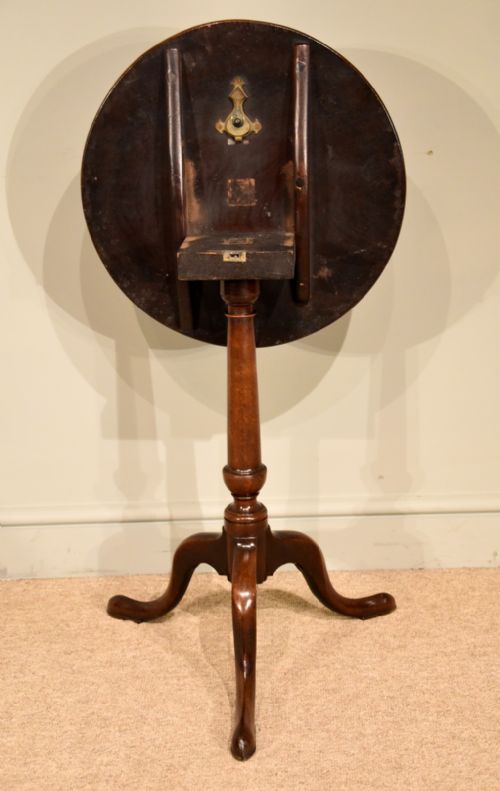 GEORGE III MAHOGANY LAMP WINE TABLE - ADDITIONAL PHOTO 1