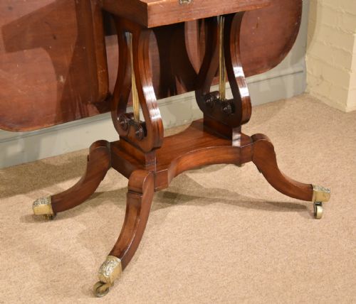 SMALL REGENCY BREAKFAST TABLE - ADDITIONAL PHOTO 4