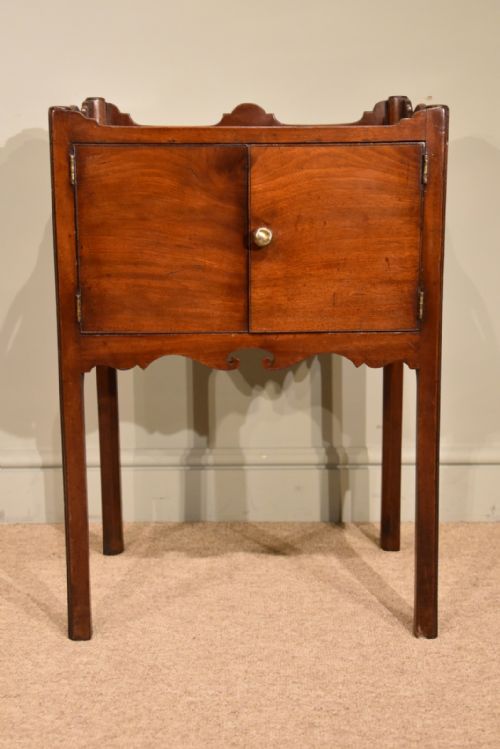 BEDSIDE TABLE GEORGE 111 MAHOGANY COMMODE - ADDITIONAL PHOTO 1