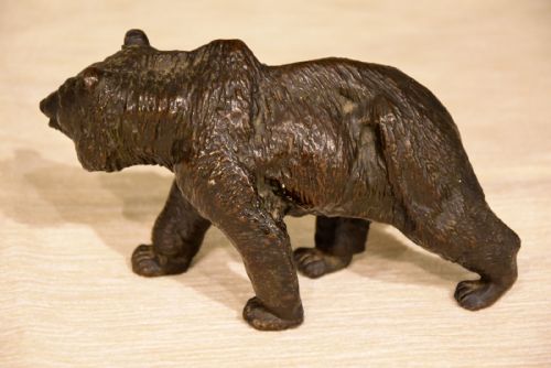 EARLY 20TH CENTURY BRONZE BEAR - ADDITIONAL PHOTO 3