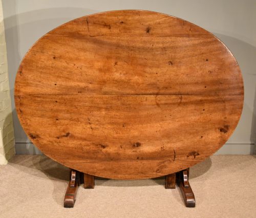 french walnut dining vendange table - CATEGORY: ANTIQUE TABLES - DATED 19TH CENTURY