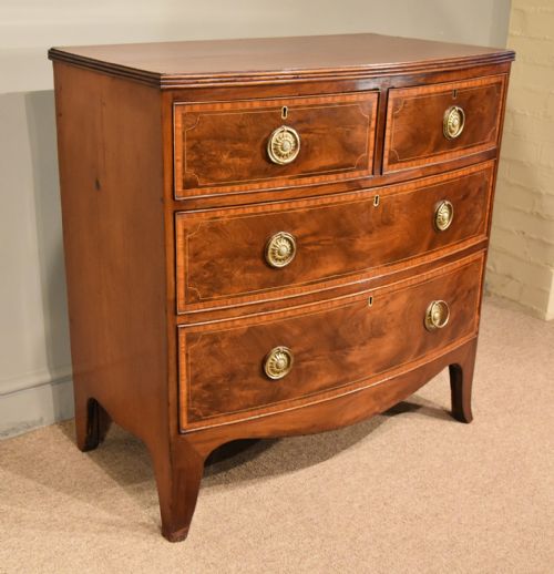 GEORGE III BOW FRONTED CHEST OF DRAWERS - ADDITIONAL PHOTO 1