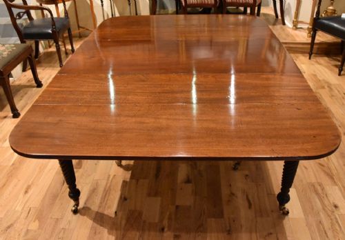 REGENCY CONCERTINA ACTION DINING TABLE - ADDITIONAL PHOTO 7